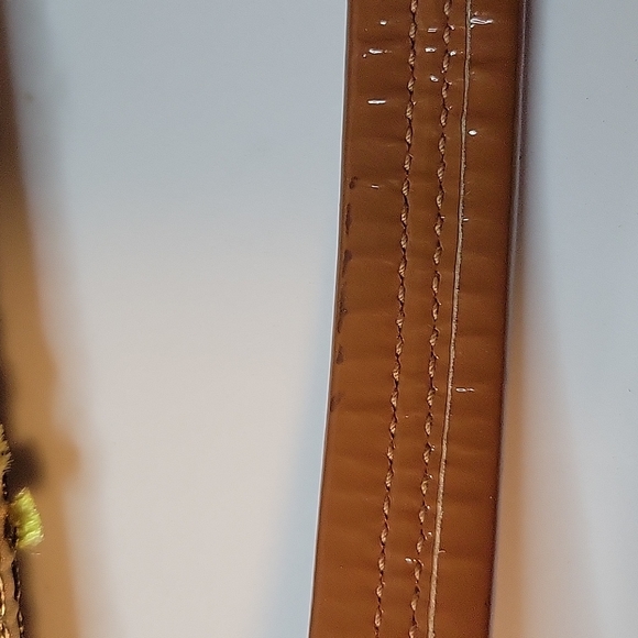 Tess Loriani Milano Envelope Style Shoulder Bag- Tan and Brown Floral? - Picture 8 of 10